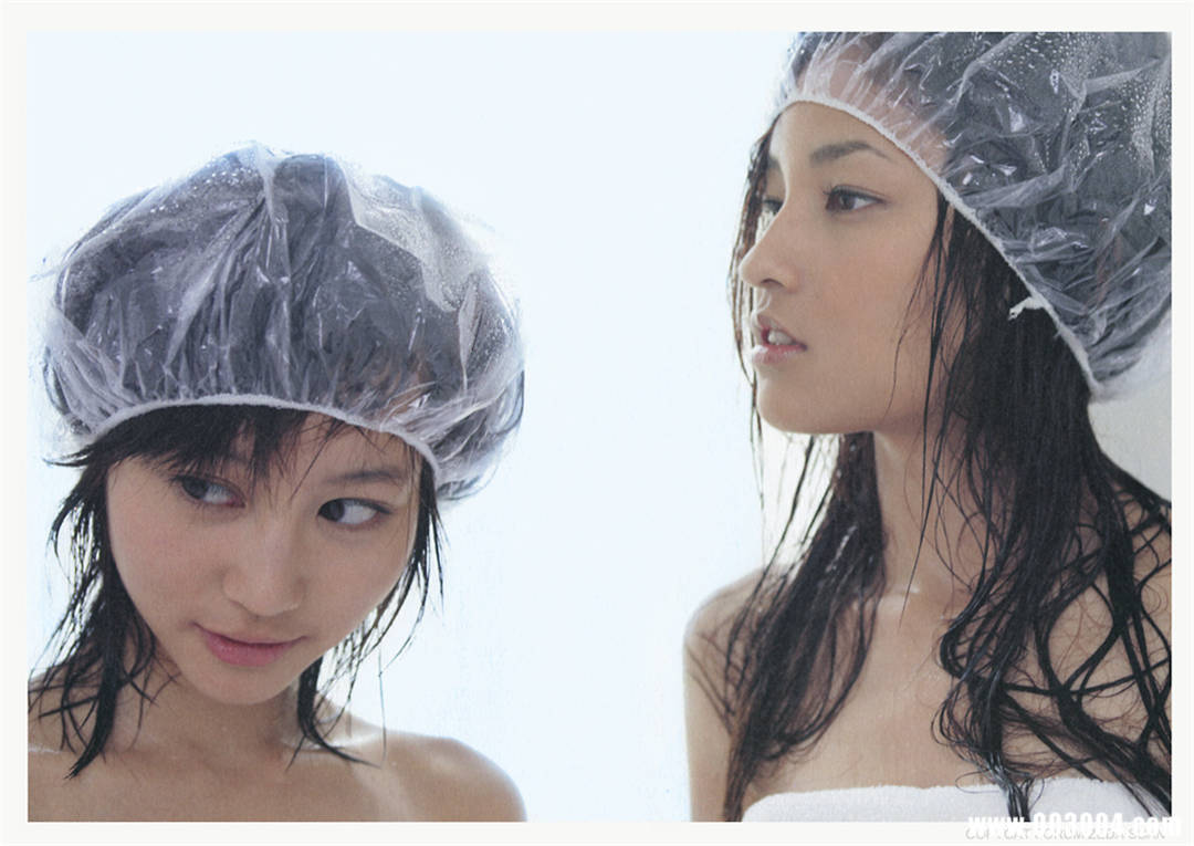 堀北真希、黑木明纱百合写真集《missmatch》高清全本