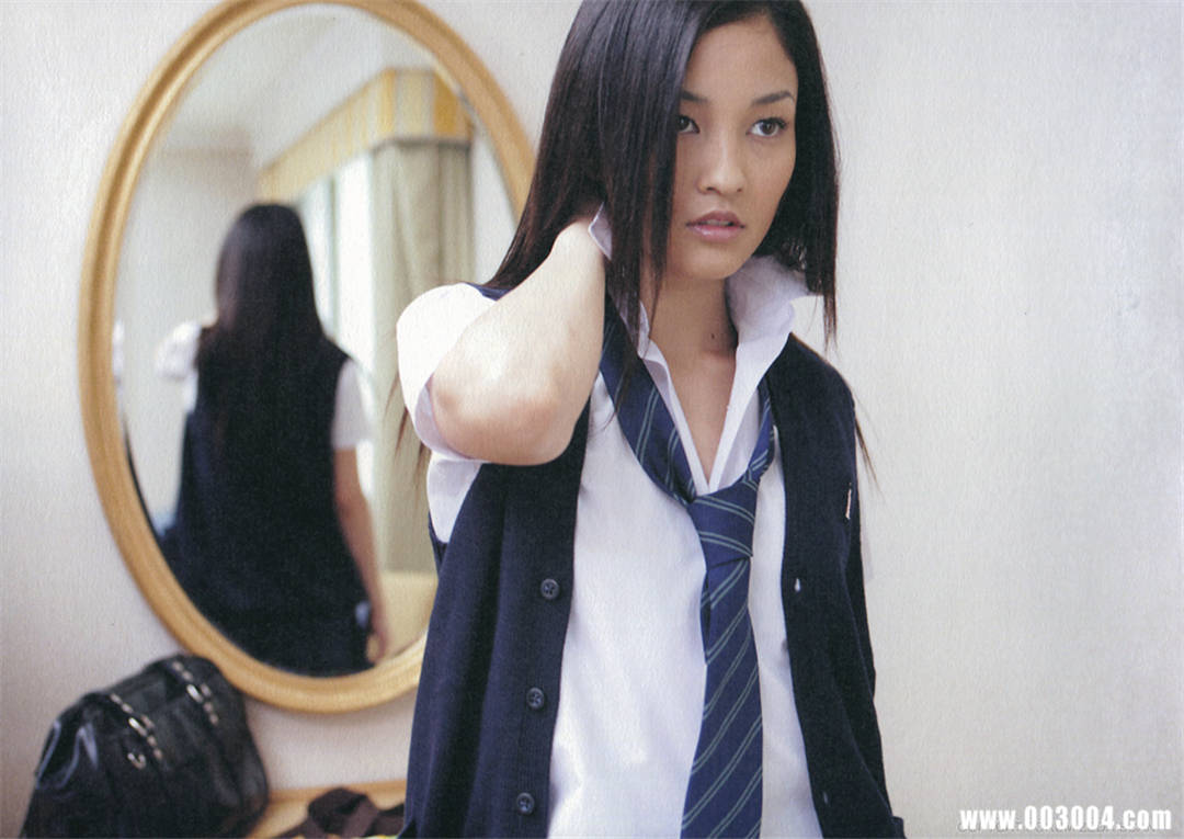 堀北真希、黑木明纱百合写真集《missmatch》高清全本