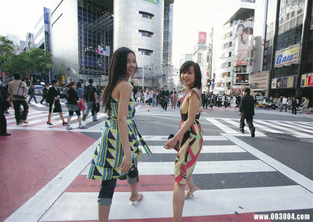 堀北真希、黑木明纱百合写真集《missmatch》高清全本