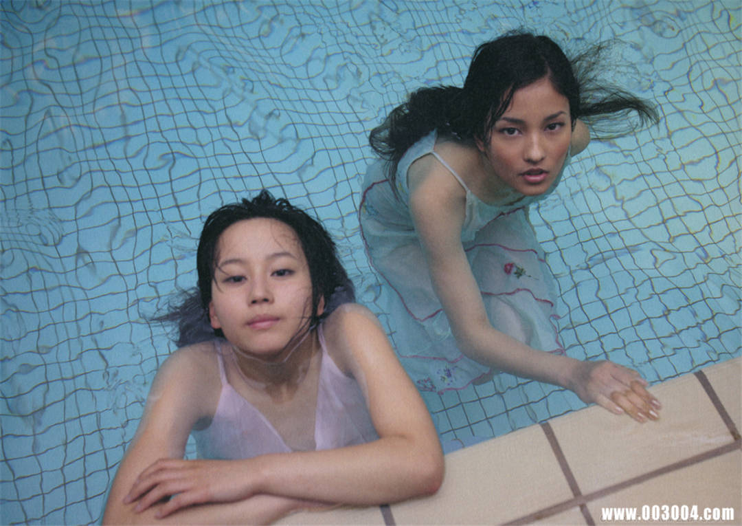 堀北真希、黑木明纱百合写真集《missmatch》高清全本