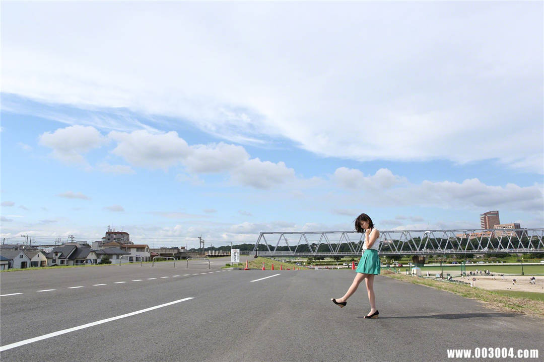 真野惠里菜写真集《NO.131 Erina Mano》