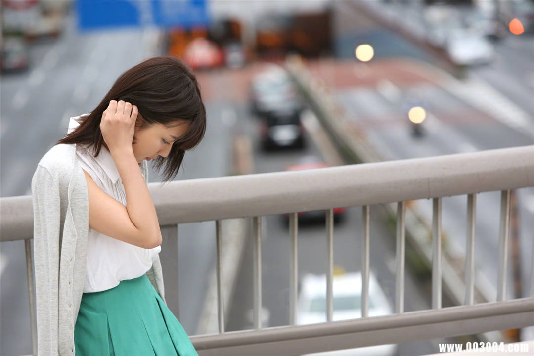 真野惠里菜写真集《NO.131 Erina Mano》