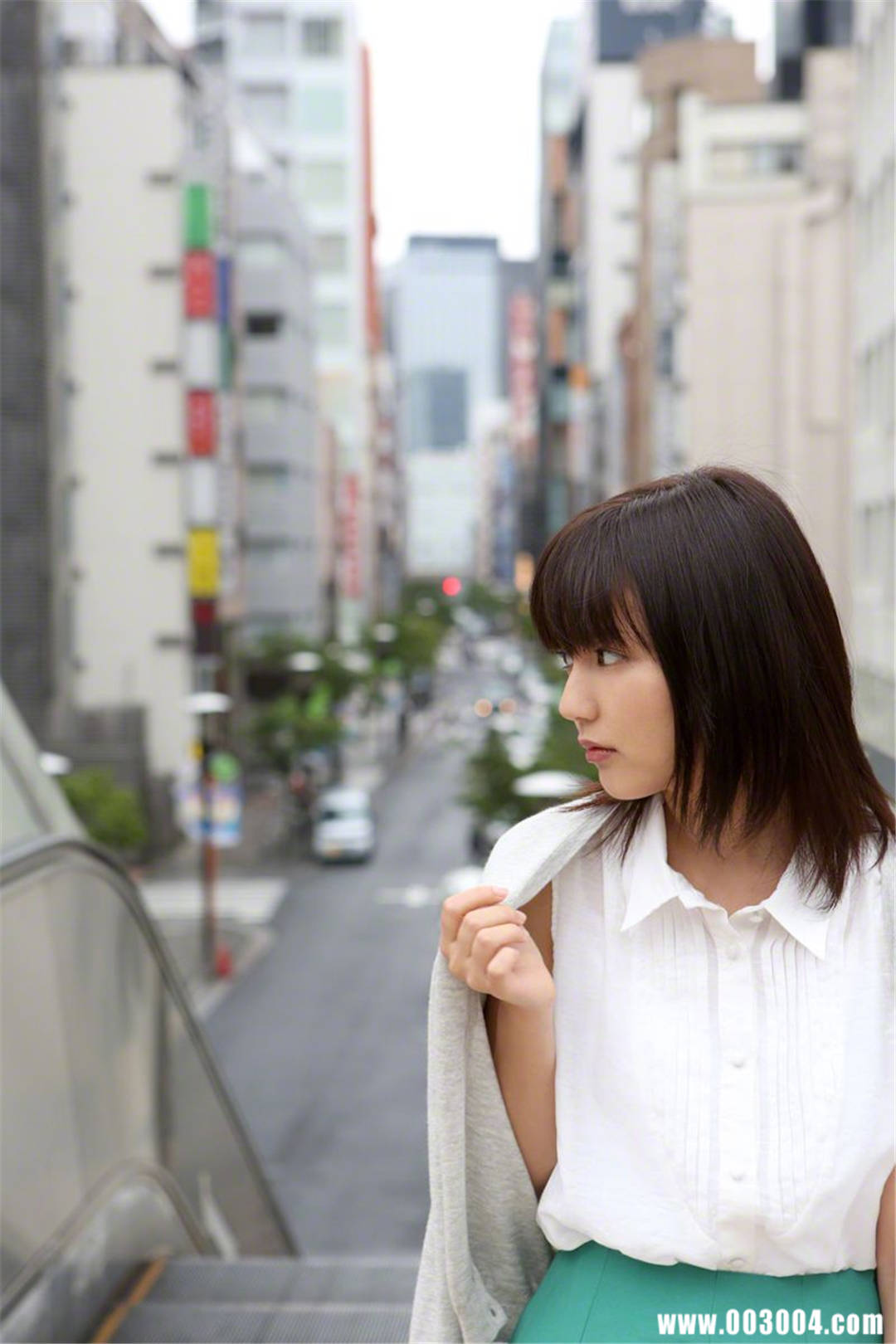 真野惠里菜写真集《NO.131 Erina Mano》