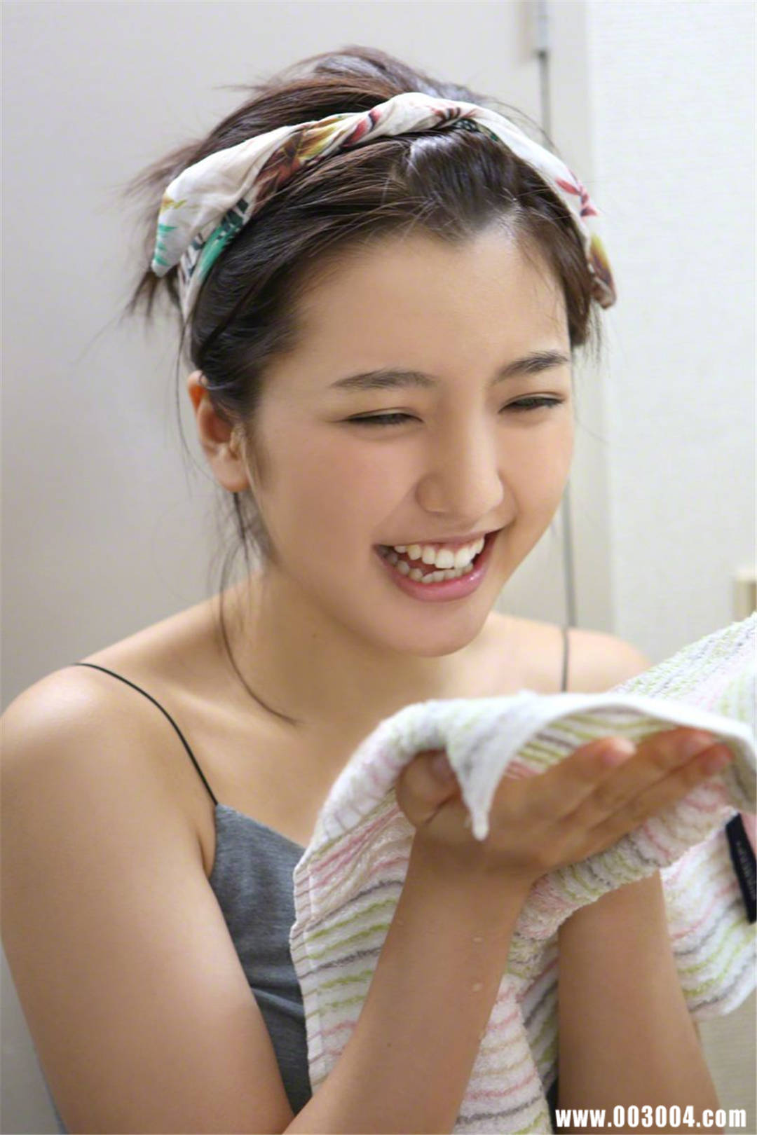 真野惠里菜写真集《NO.131 Erina Mano》