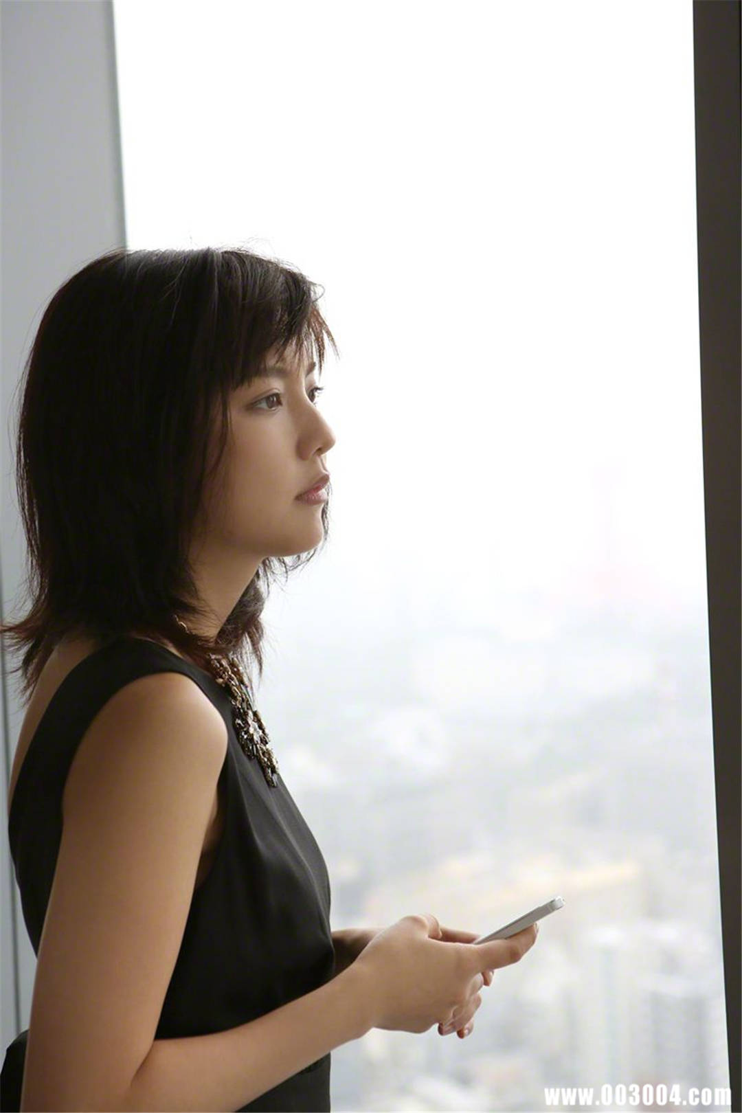 真野惠里菜写真集《NO.131 Erina Mano》