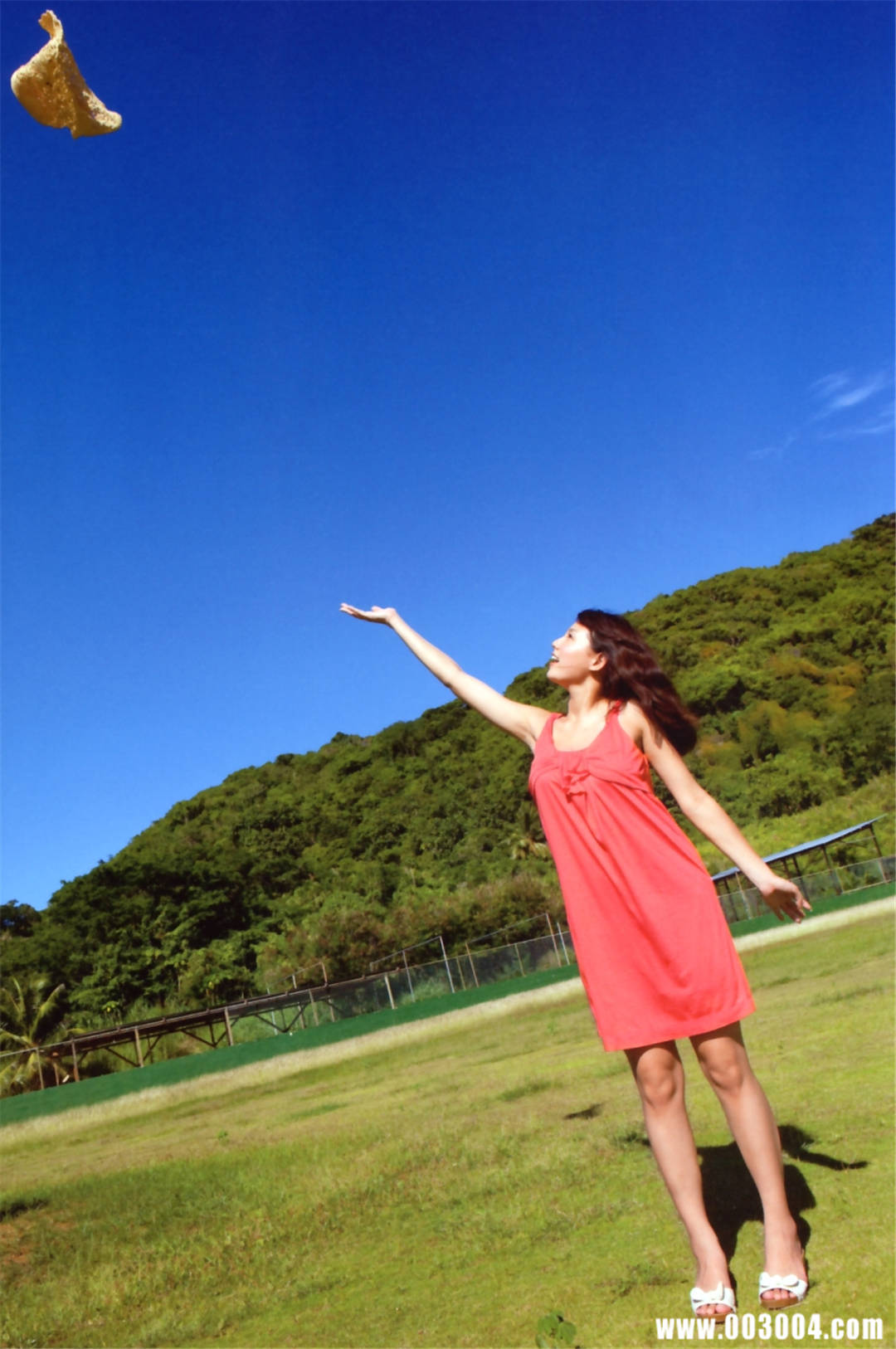 筱崎爱写真集《Love Scenes》高清全本