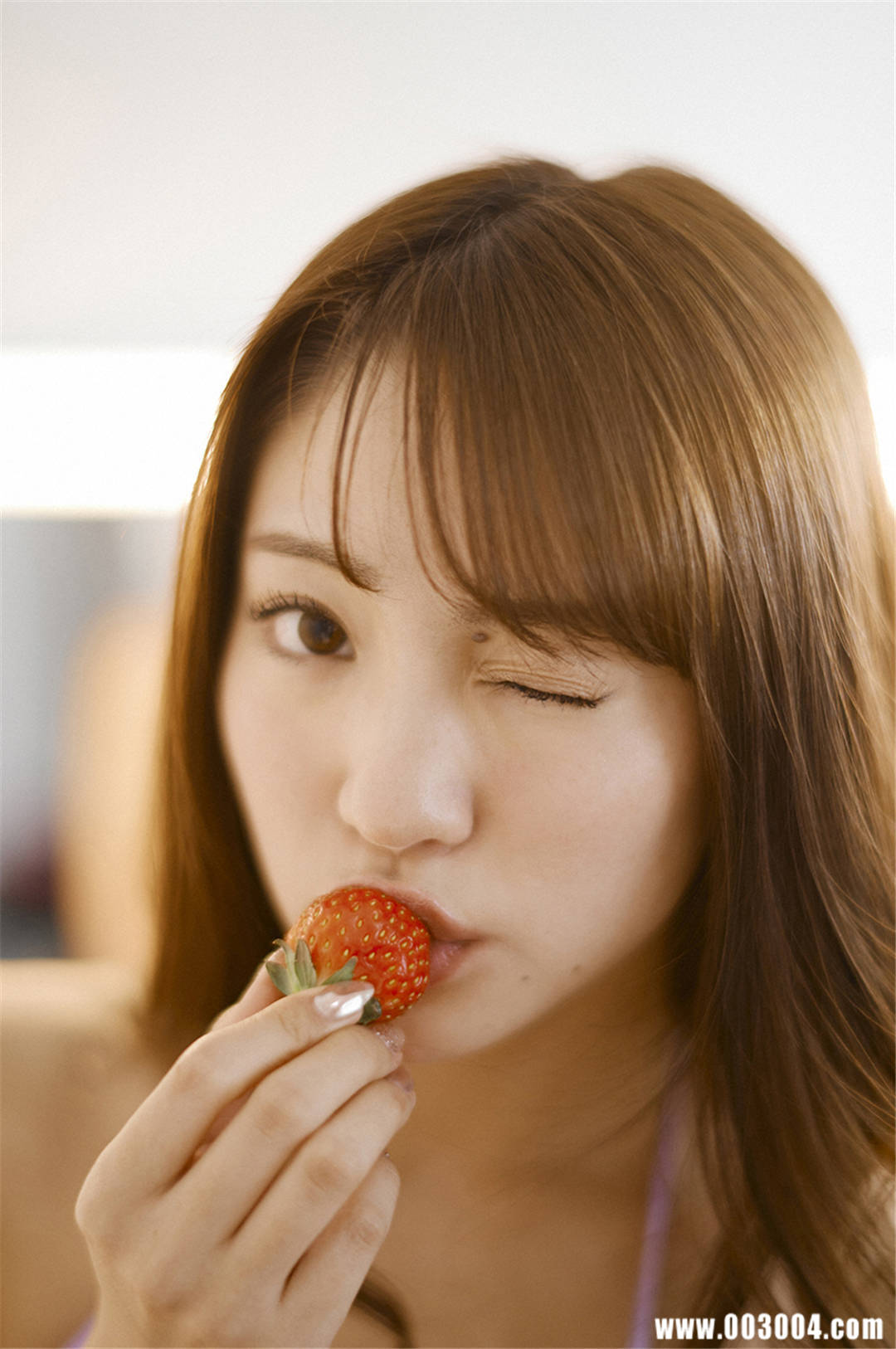 高司舞 | 志田友美写真集《東京物語》