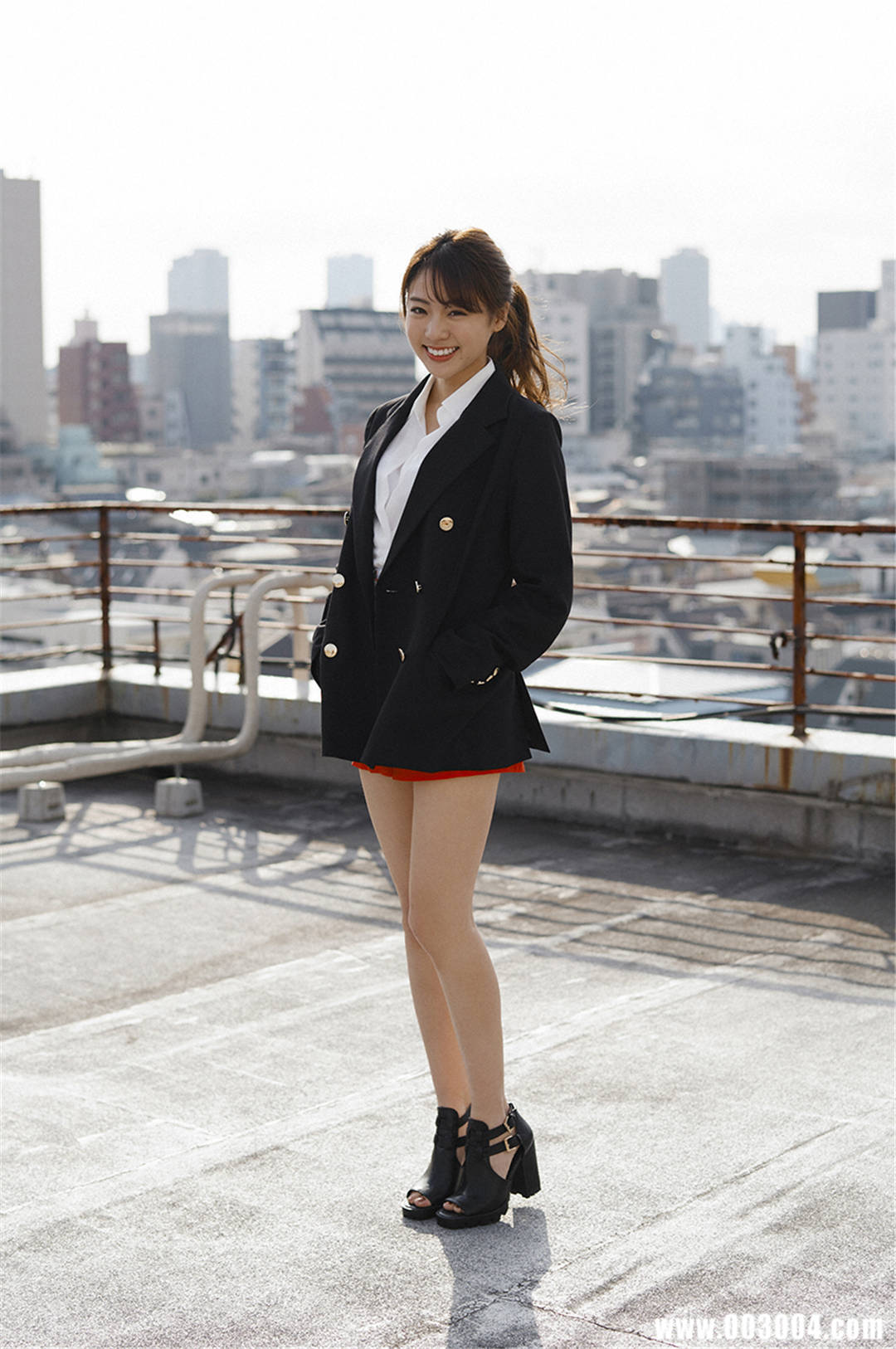 高司舞 | 志田友美写真集《東京物語》