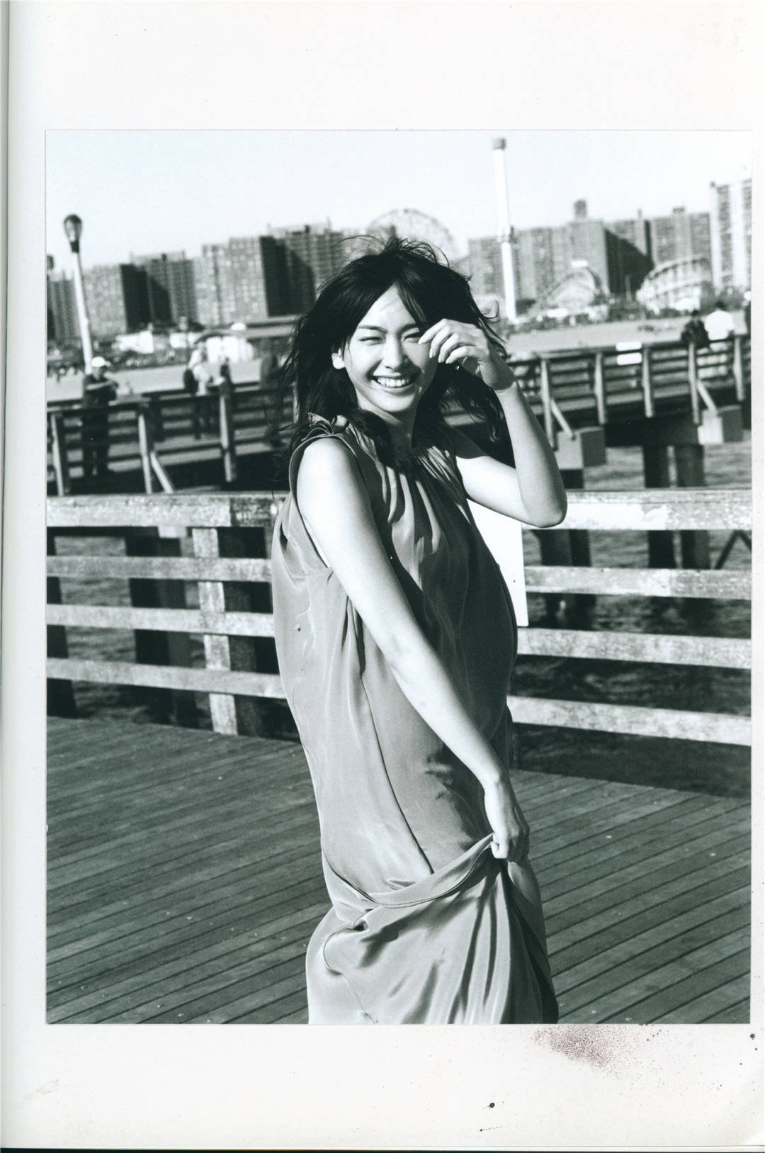 新垣结衣图集《SPECIAL SHINGO WAKAGI》