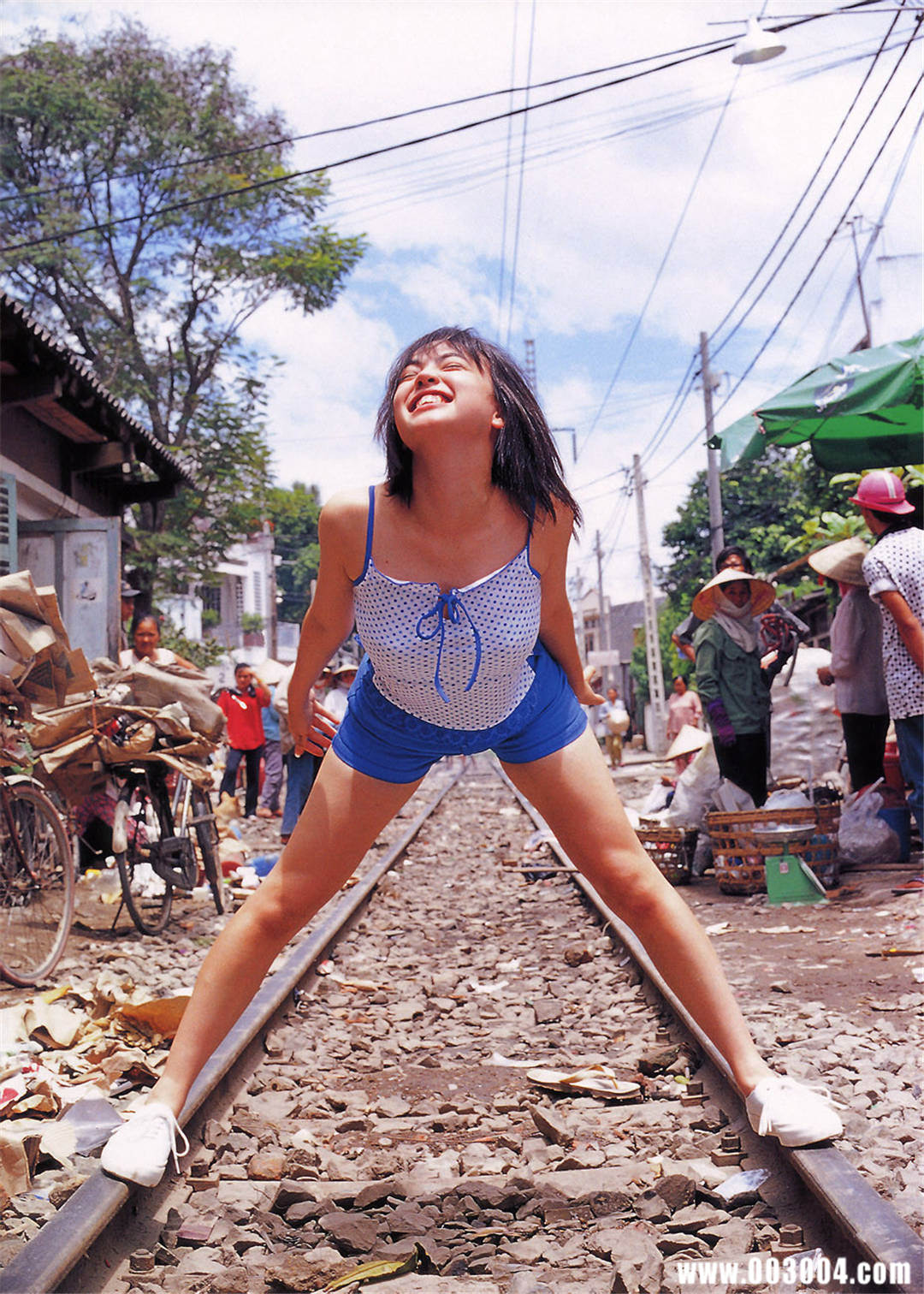 永井流奈写真集《なんでぇ？》高清全本