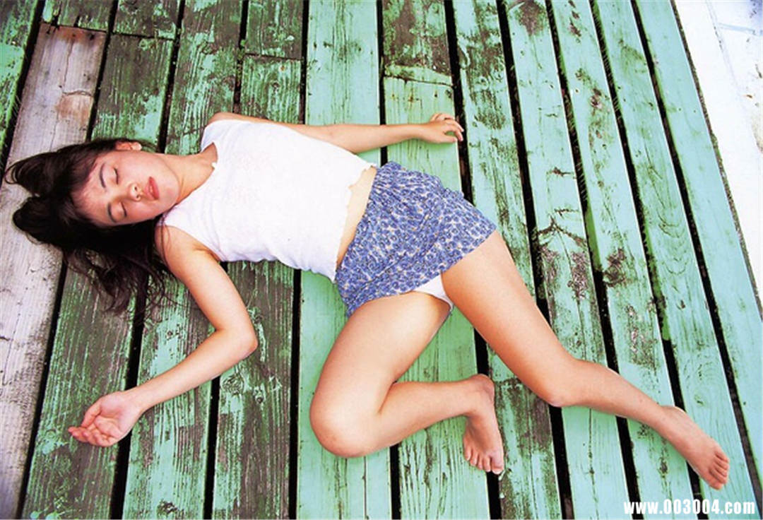 永井流奈写真集《少女果实》高清全本