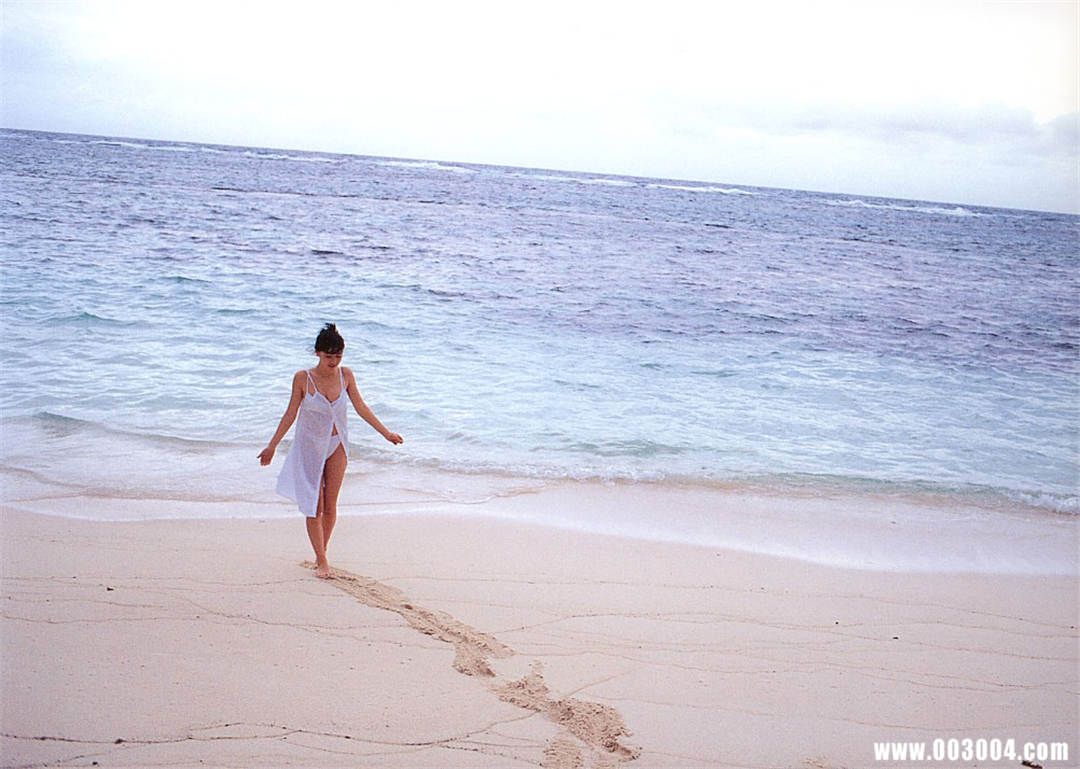 永井流奈写真集《LUNA》高清全本