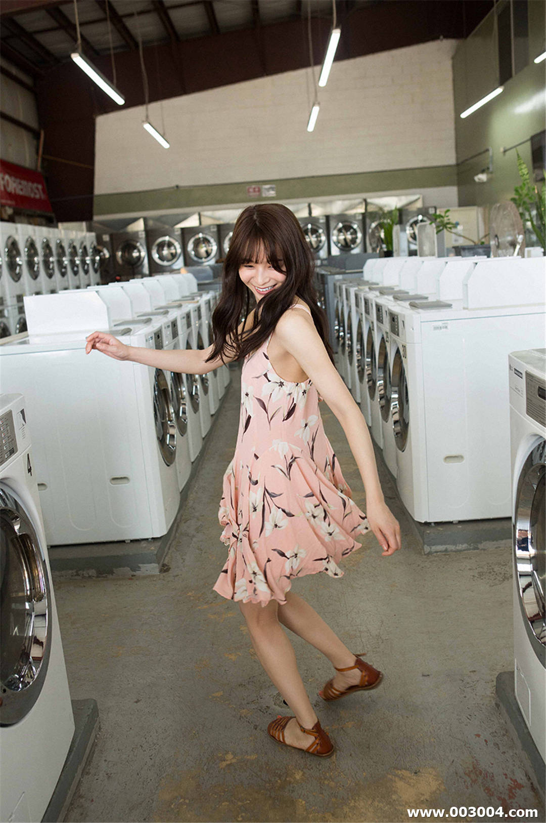 传谷英里香写真集《プリンセスの全力疾走》高清全本