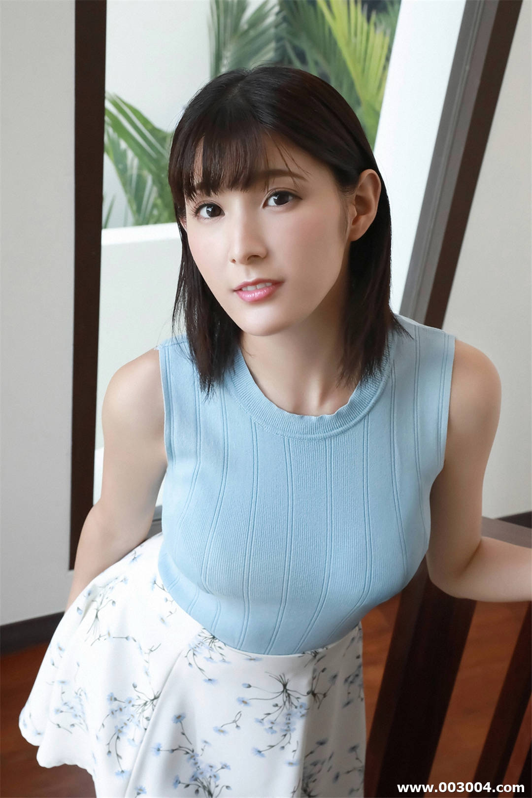 彩川日奈望写真集《ハレンチボディお姉様が南国で》高清全本