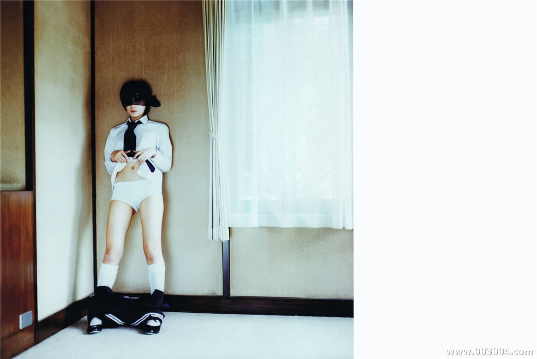 仲村美宇写真集《Real Fake Doll》高清全本