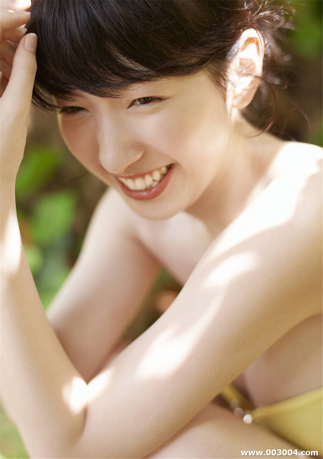 日比美思写真集《ひび みこと ですっ！》高清全本