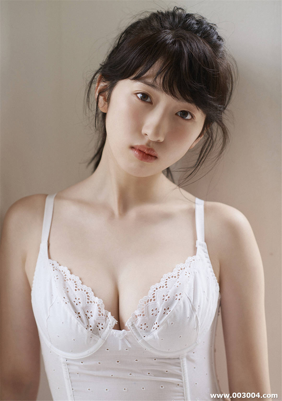 日比美思写真集《ひび みこと ですっ！》高清全本