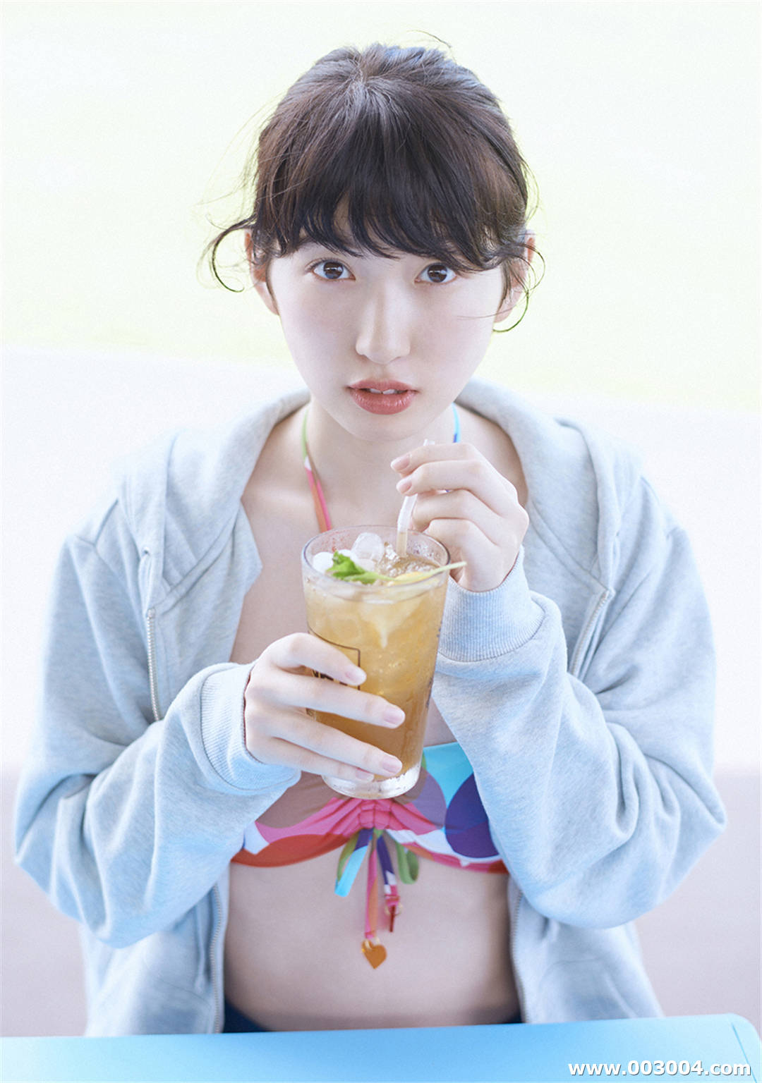 日比美思写真集《ひび みこと ですっ！》高清全本