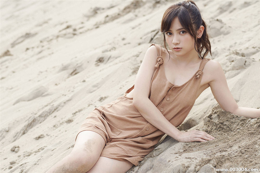 桃月梨子写真集《マジナツ～Magic of Summer～》高清全本