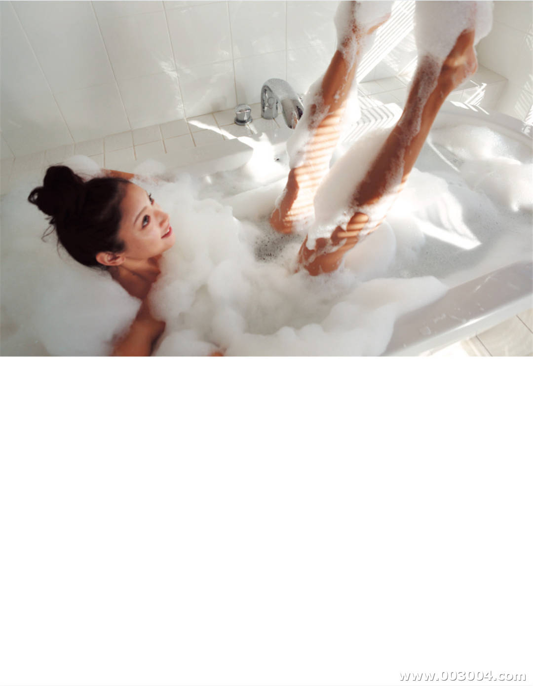 菜菜绪写真集《1028_24 NANAO 菜々緒 超絶美脚》高清全本