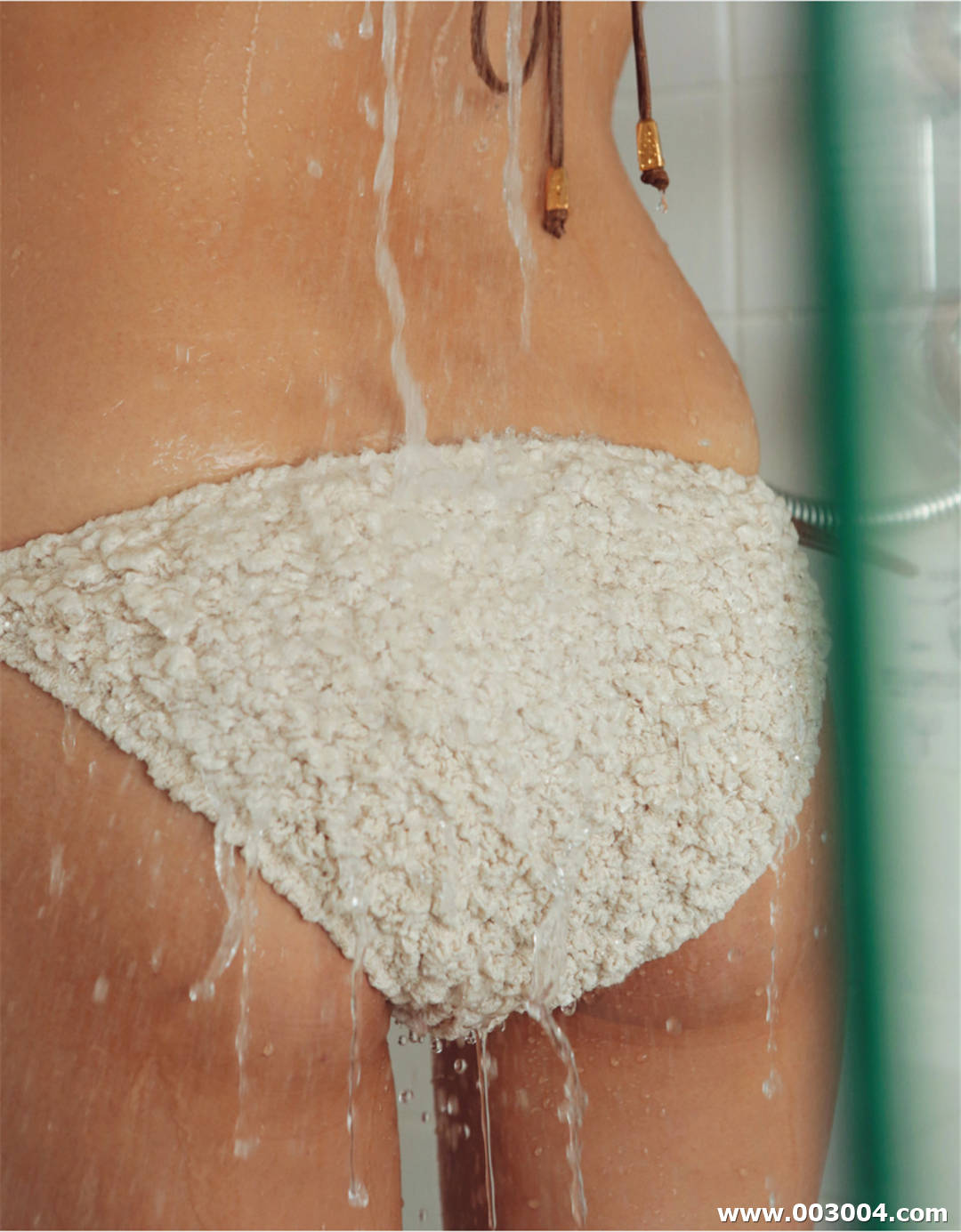 菜菜绪写真集《1028_24 NANAO 菜々緒 超絶美脚》高清全本