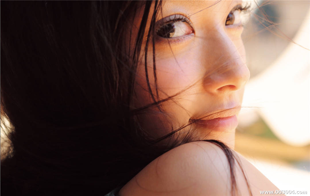 菜菜绪写真集《1028_24 NANAO 菜々緒 超絶美脚》高清全本