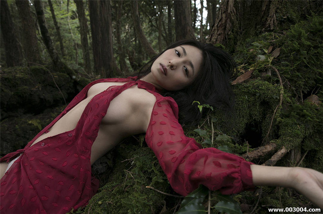 川村雪绘写真集《Into～2部作～》高清全本