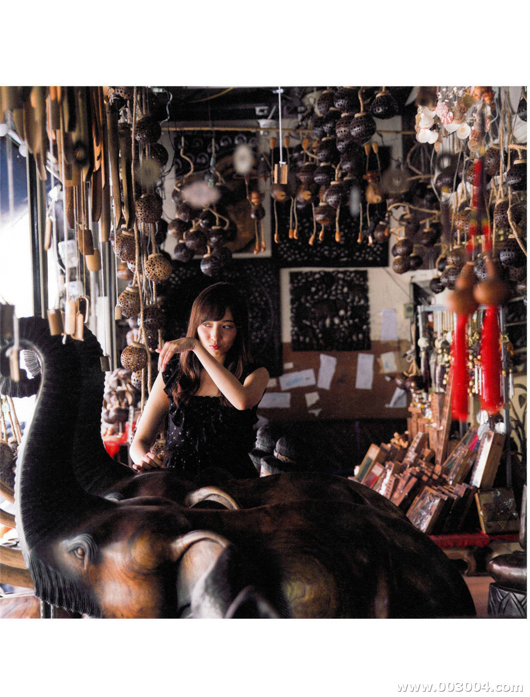 新内真衣1st写真集《どこにいるの》高清全本