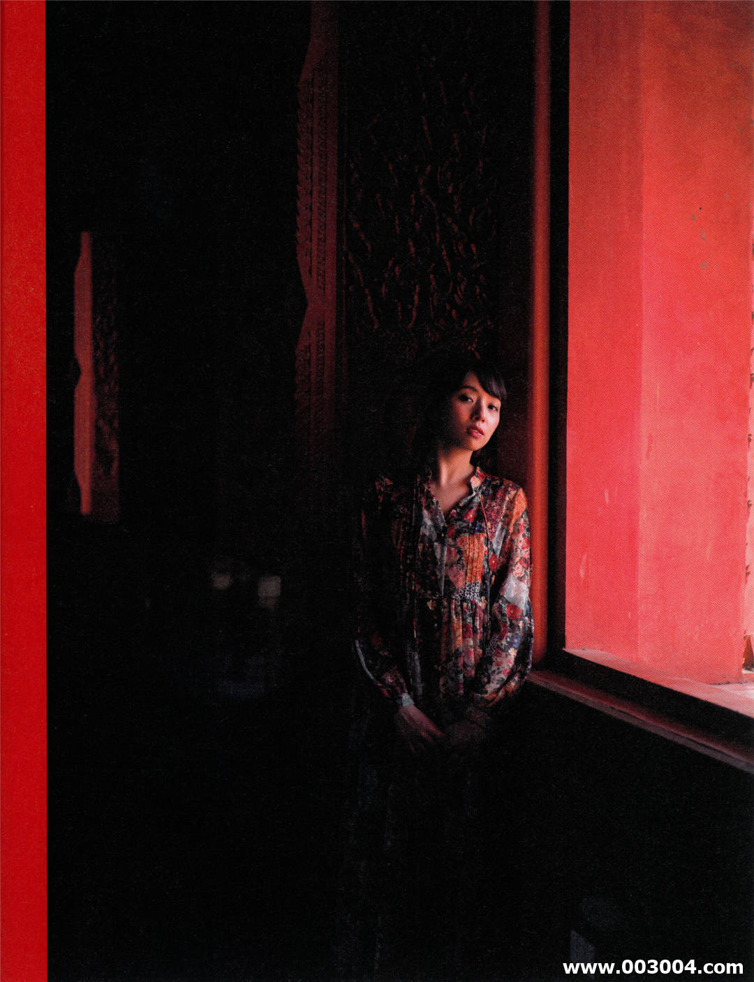 新内真衣1st写真集《どこにいるの》高清全本