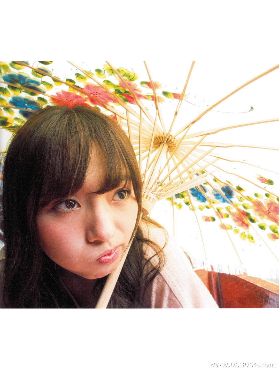 新内真衣1st写真集《どこにいるの》高清全本