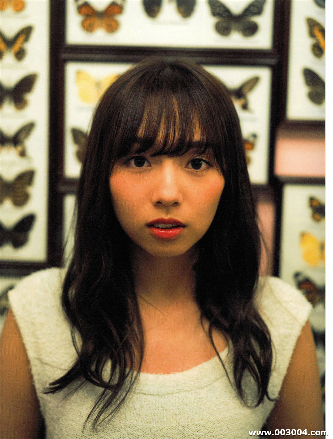 新内真衣1st写真集《どこにいるの》高清全本