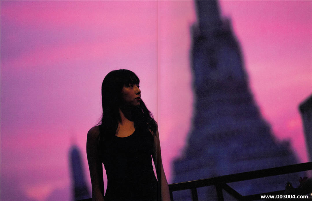 新内真衣1st写真集《どこにいるの》高清全本