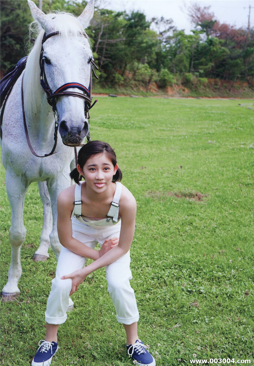 奇迹女孩 | 佐佐木莉佳子写真集《 RIKAKO 》高清全本
