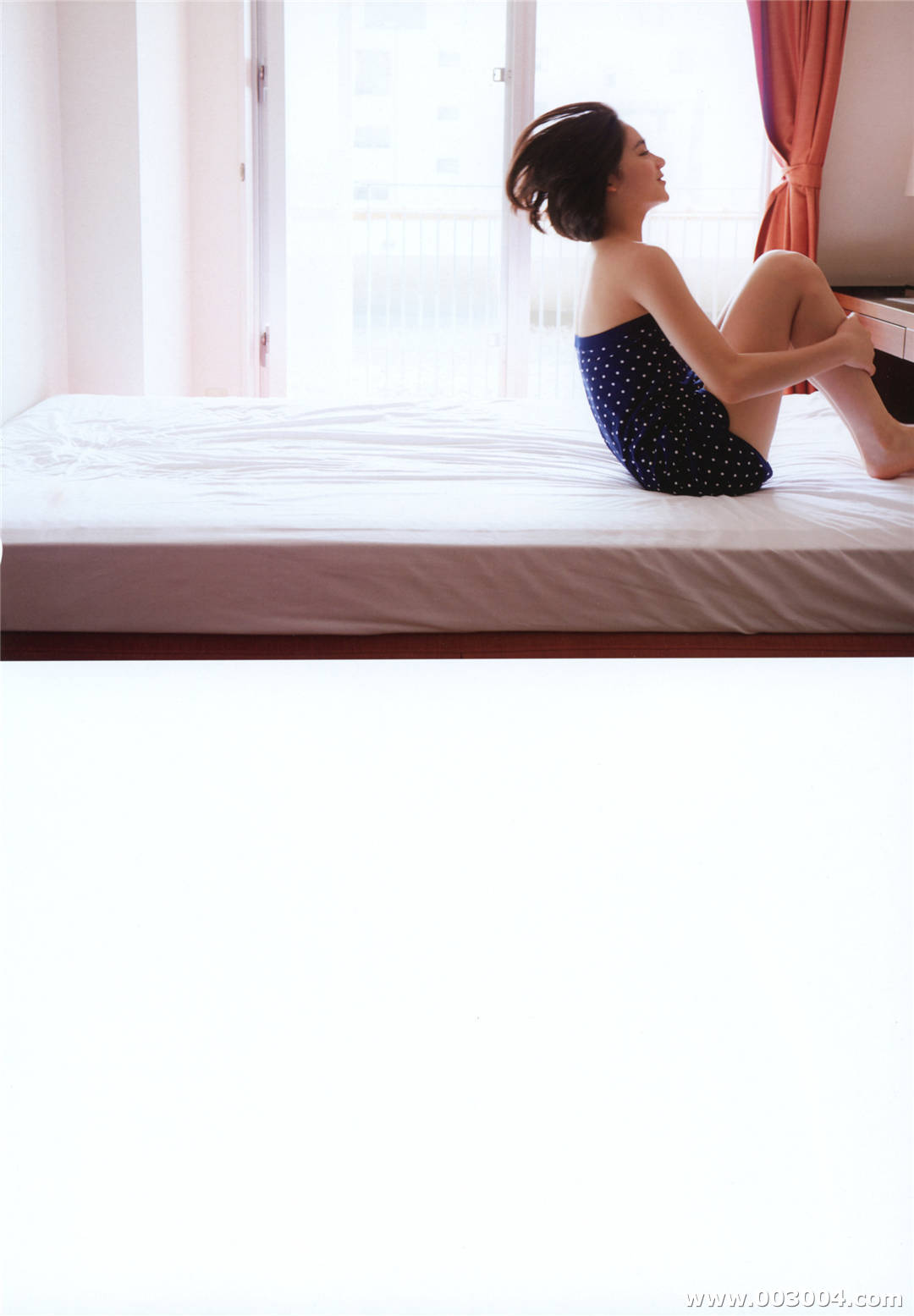 奇迹女孩 | 佐佐木莉佳子写真集《 RIKAKO 》高清全本