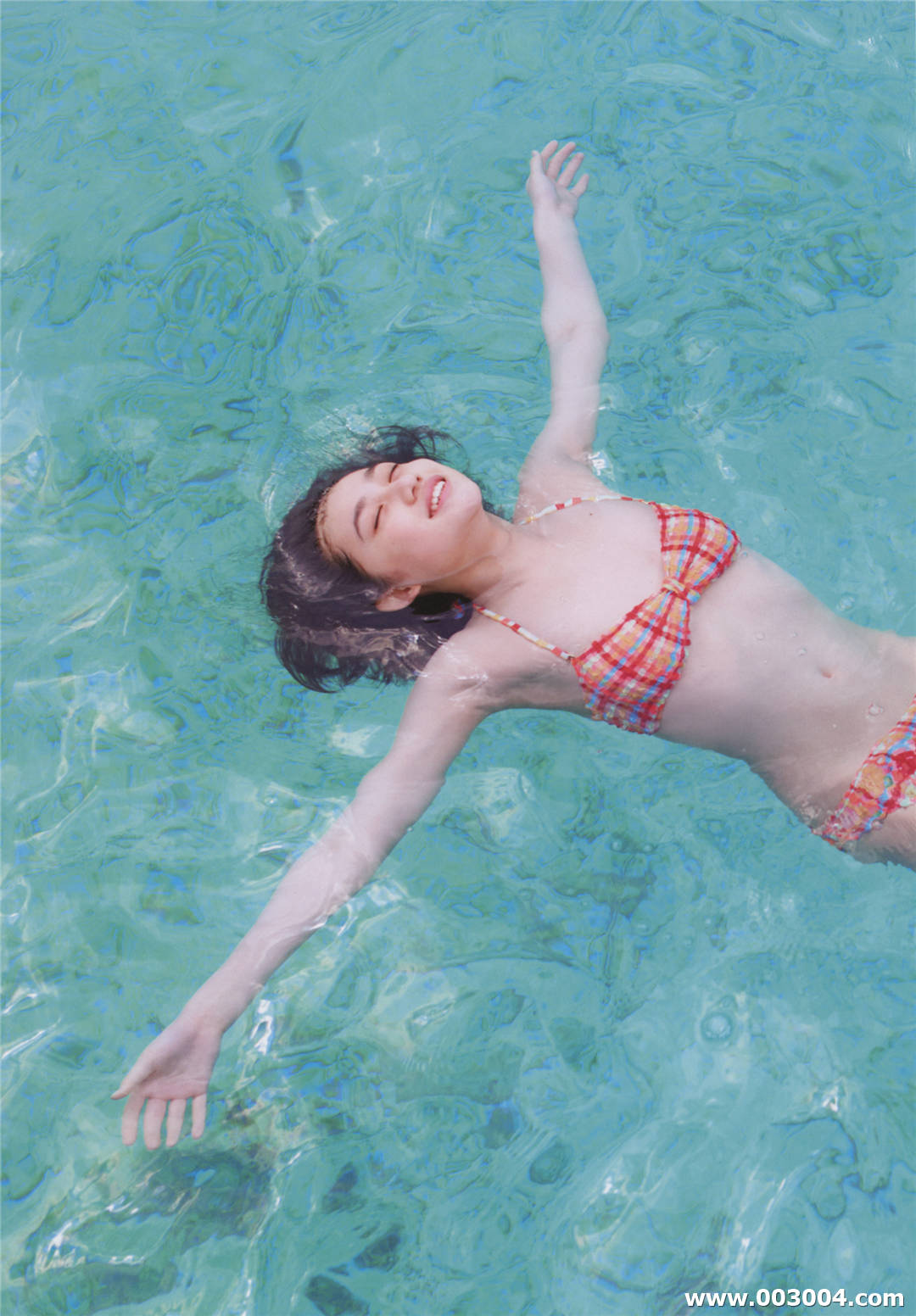 奇迹女孩 | 佐佐木莉佳子写真集《 RIKAKO 》高清全本