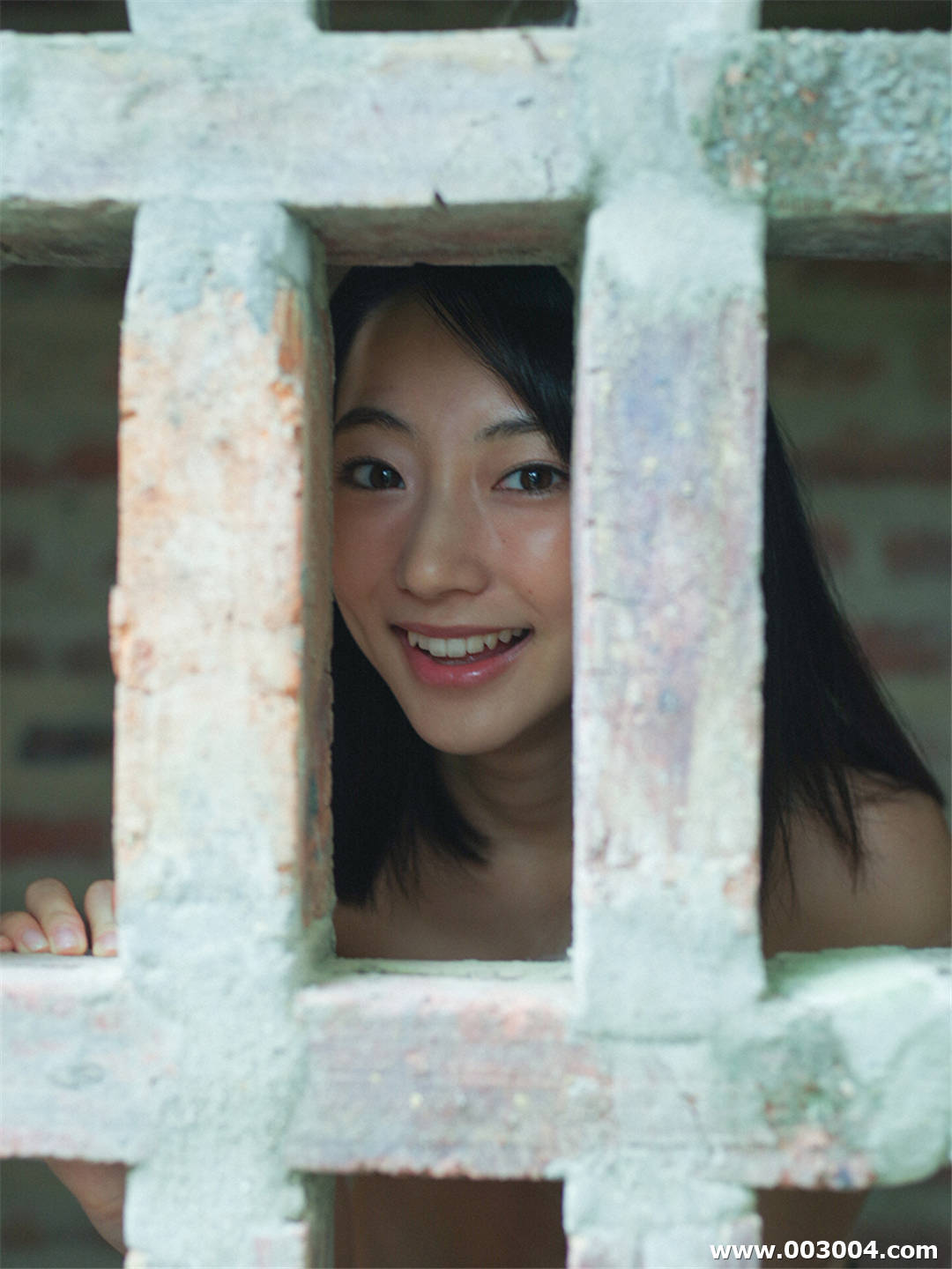 武田玲奈写真集《路地を抜けると、そこは大人への入り口》高清全本