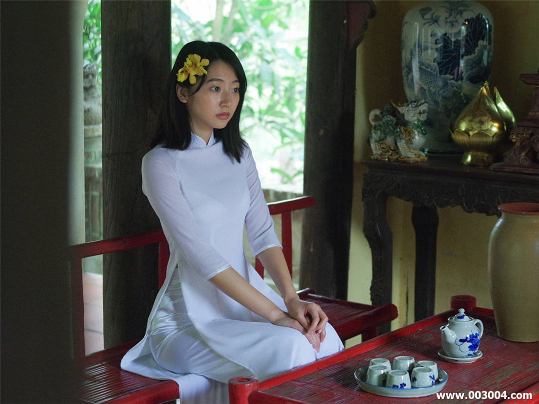 武田玲奈写真集《路地を抜けると、そこは大人への入り口》高清全本