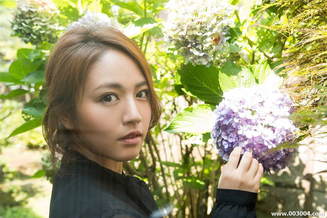 矶山沙也加写真集《[Wanibooks WBGC]  No.120》高清全本