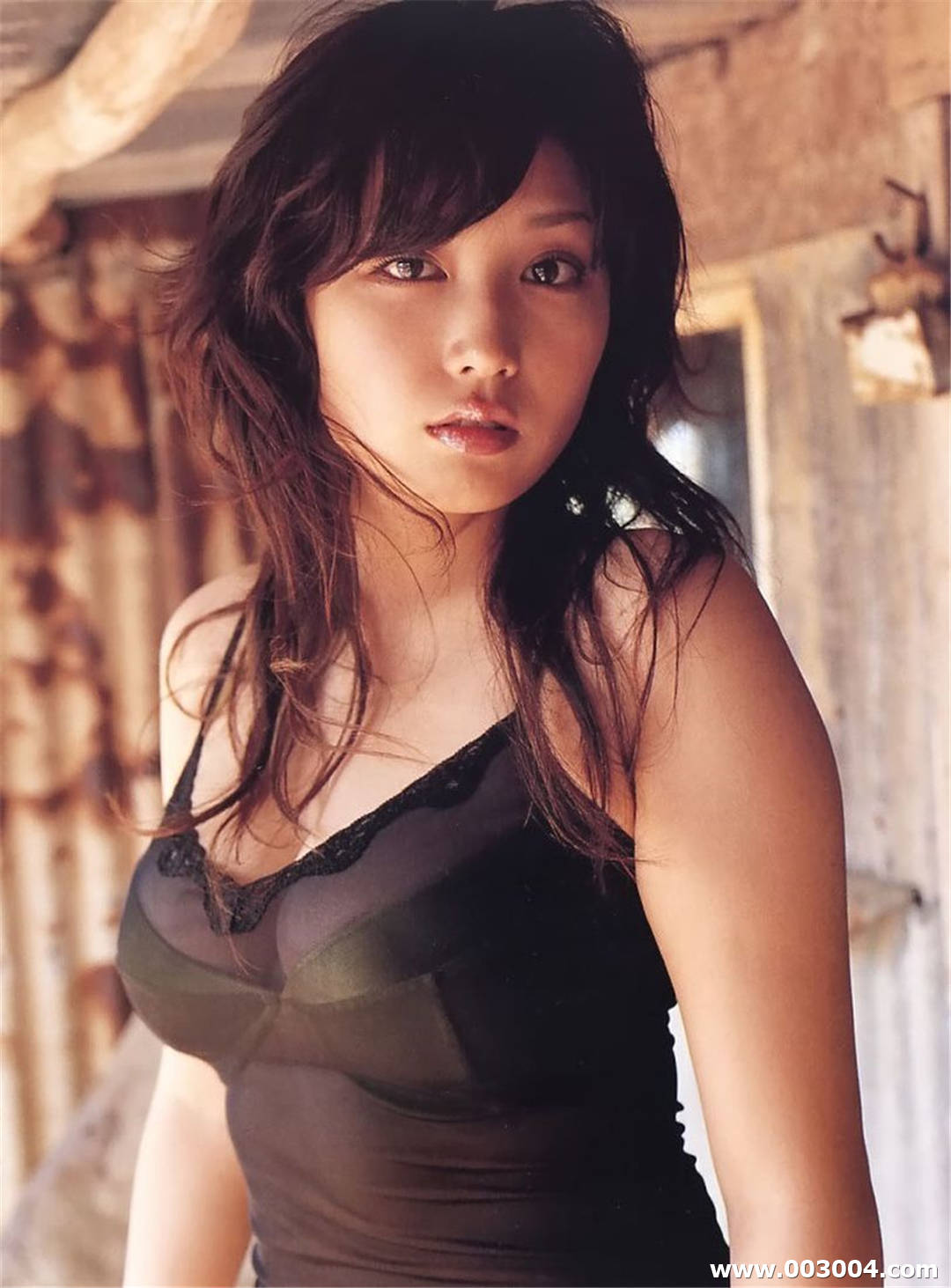 三津谷叶子写真集《On The Way》高清全本