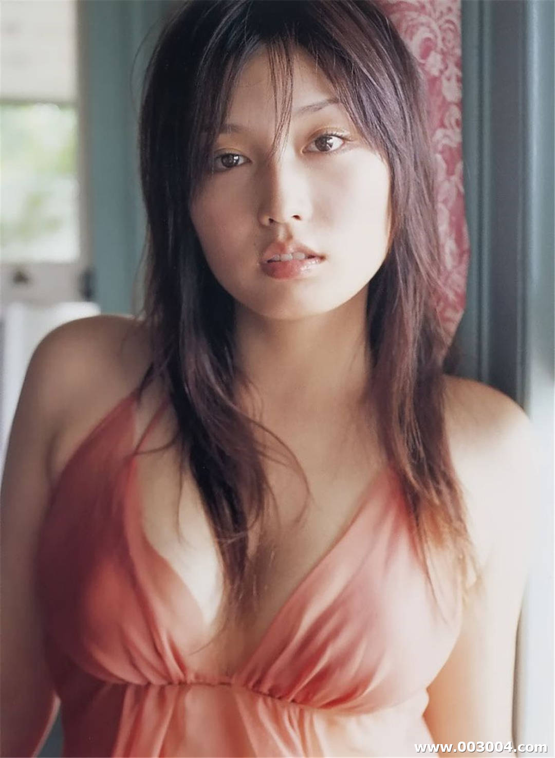 三津谷叶子写真集《On The Way》高清全本