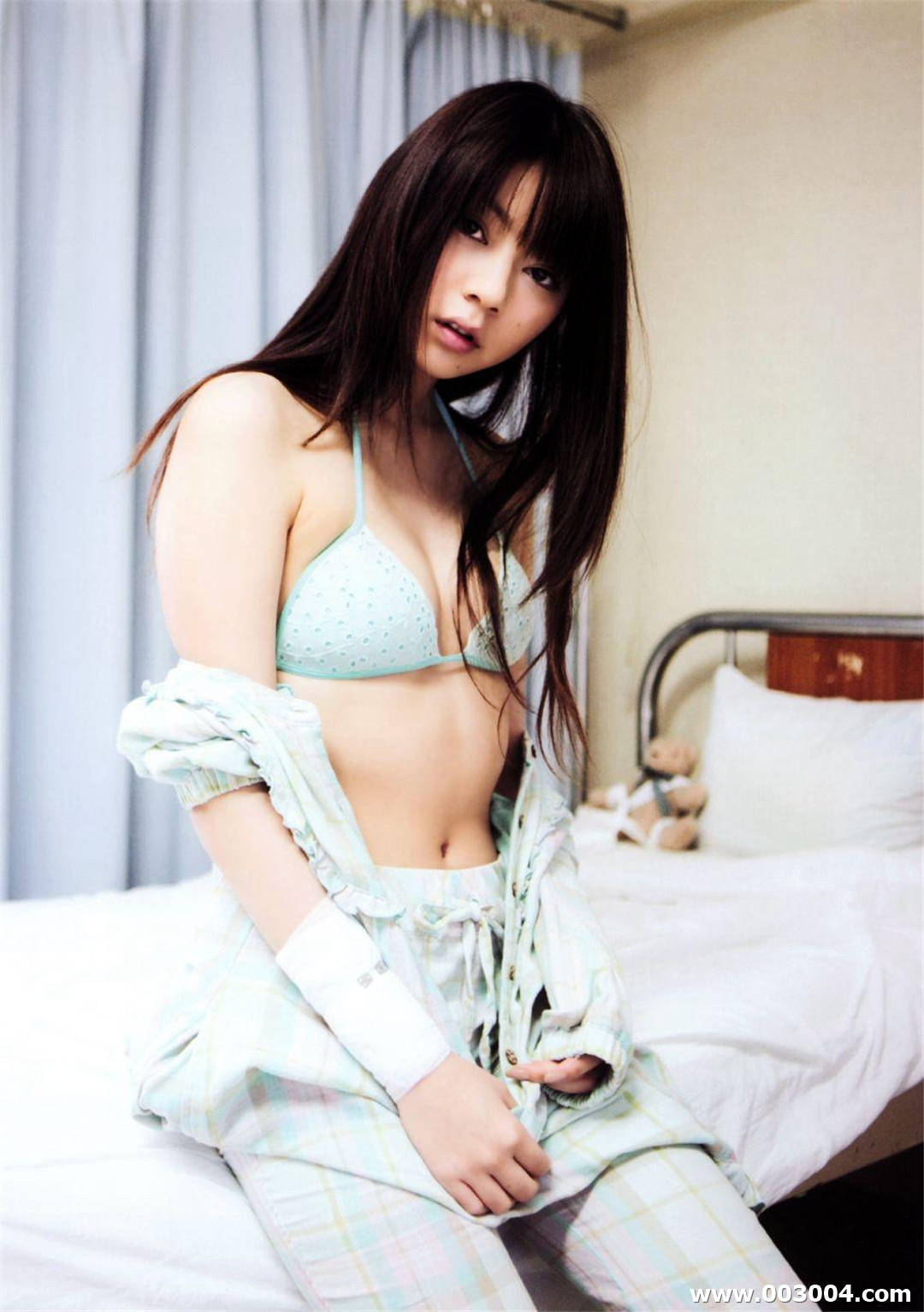 芳贺优里亚写真集《YUUREAL》高清全本