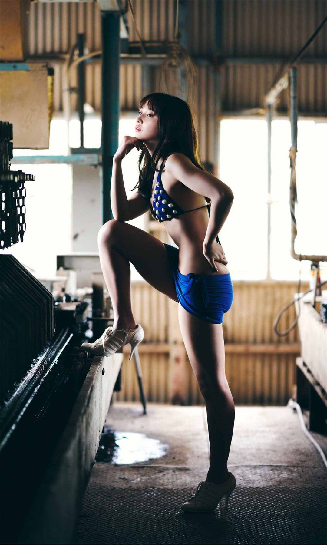 小宫有纱写真集《Solo squadron show!!! ひとり戦隊ショー！！！》高清全本