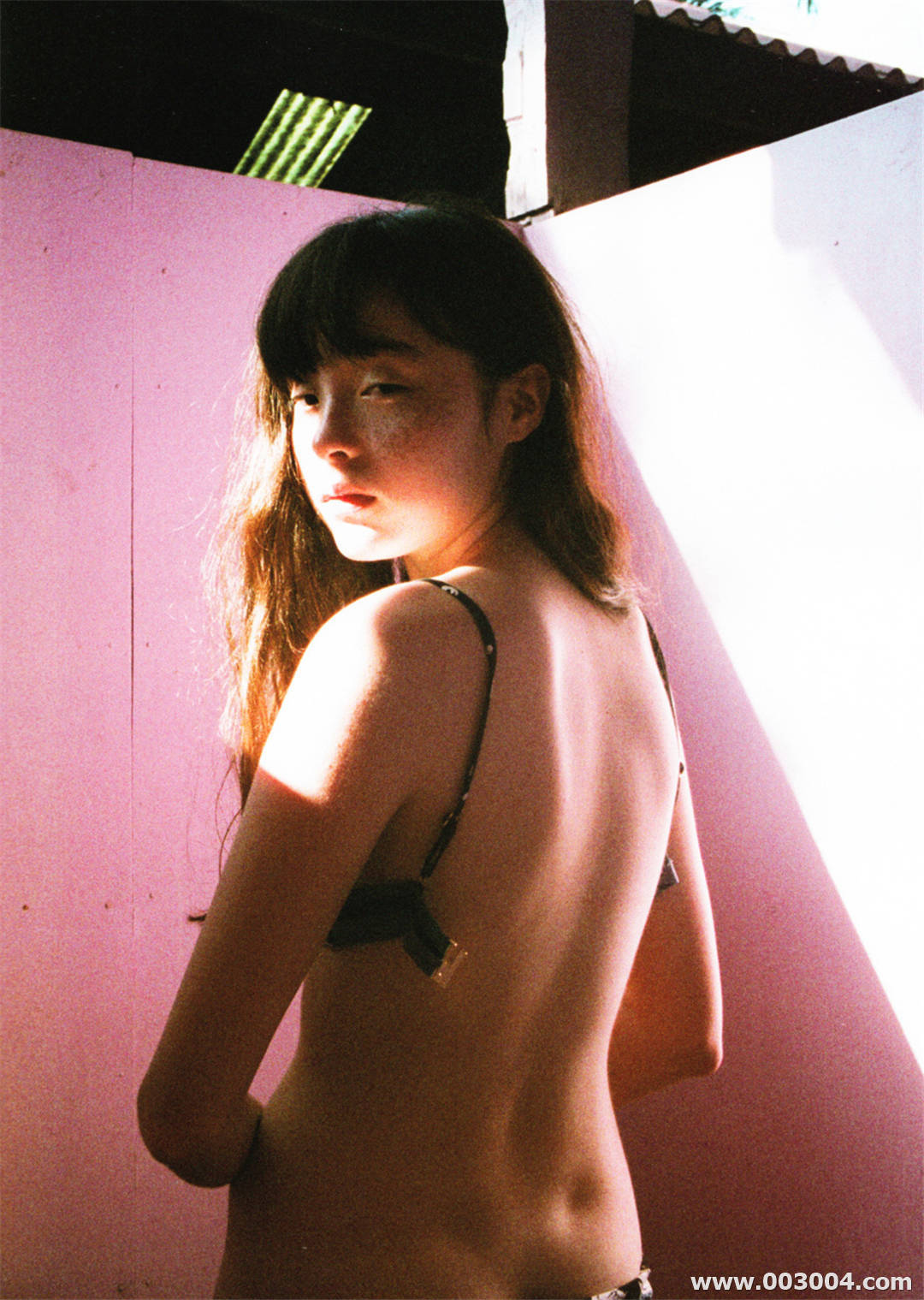 世理奈写真集《夏 写真》高清全本