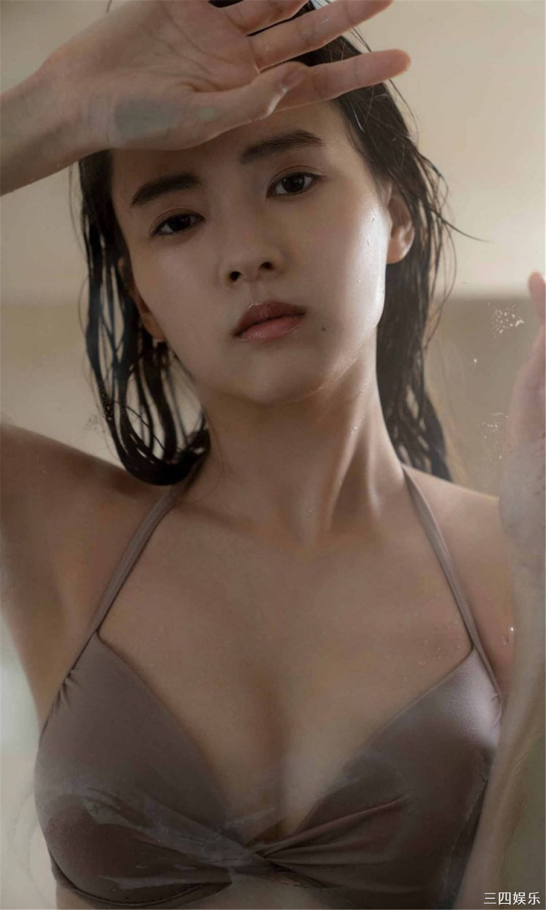 新条由芽写真集《Prism》高清全本