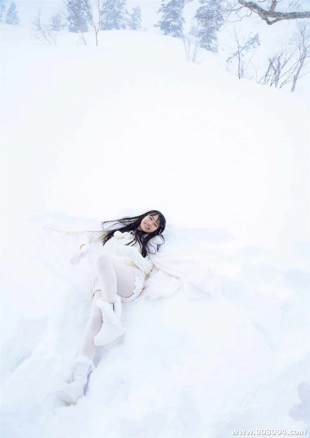 西马妮可 | 黑崎蕾娜1st写真集《 麗 》高清全本