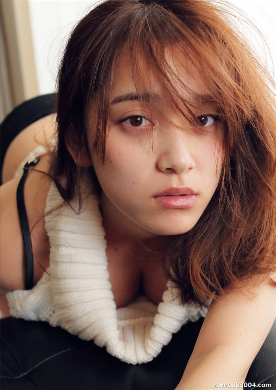 我看到の那个女孩 | 都丸纱也华2nd写真集《 はぁとまる 》高清全本