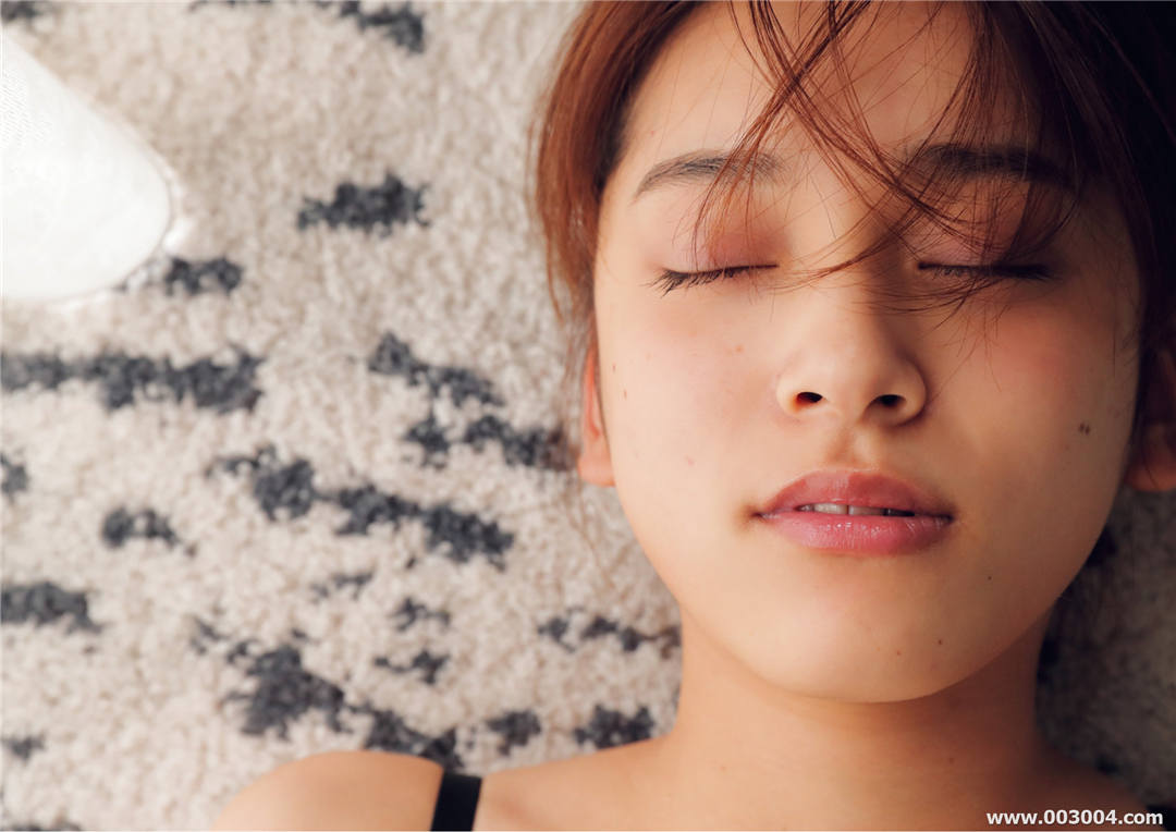 我看到の那个女孩 | 都丸纱也华2nd写真集《 はぁとまる 》高清全本