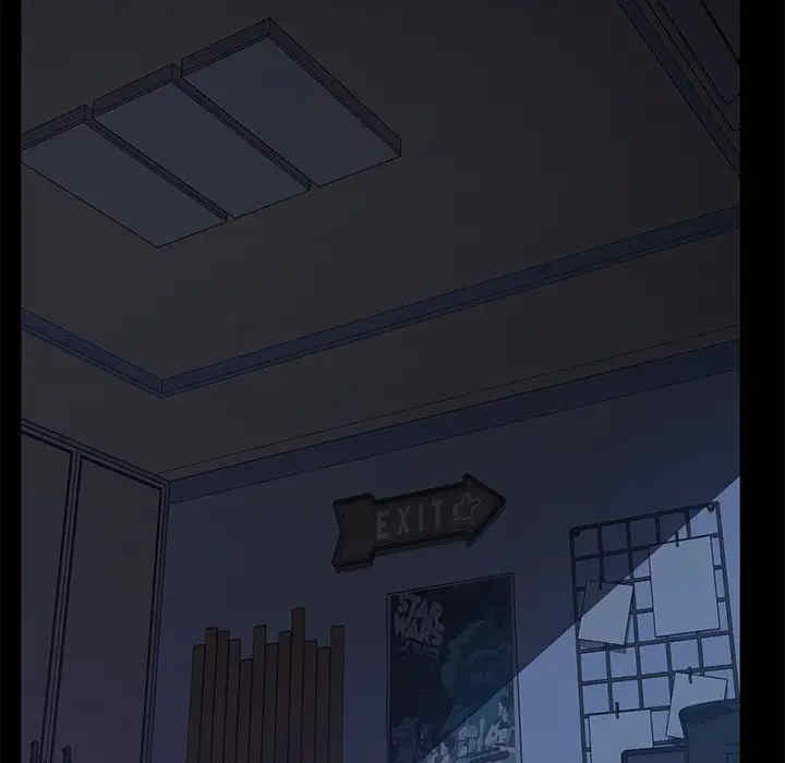 乖乖上钩/危机四伏的家庭生活