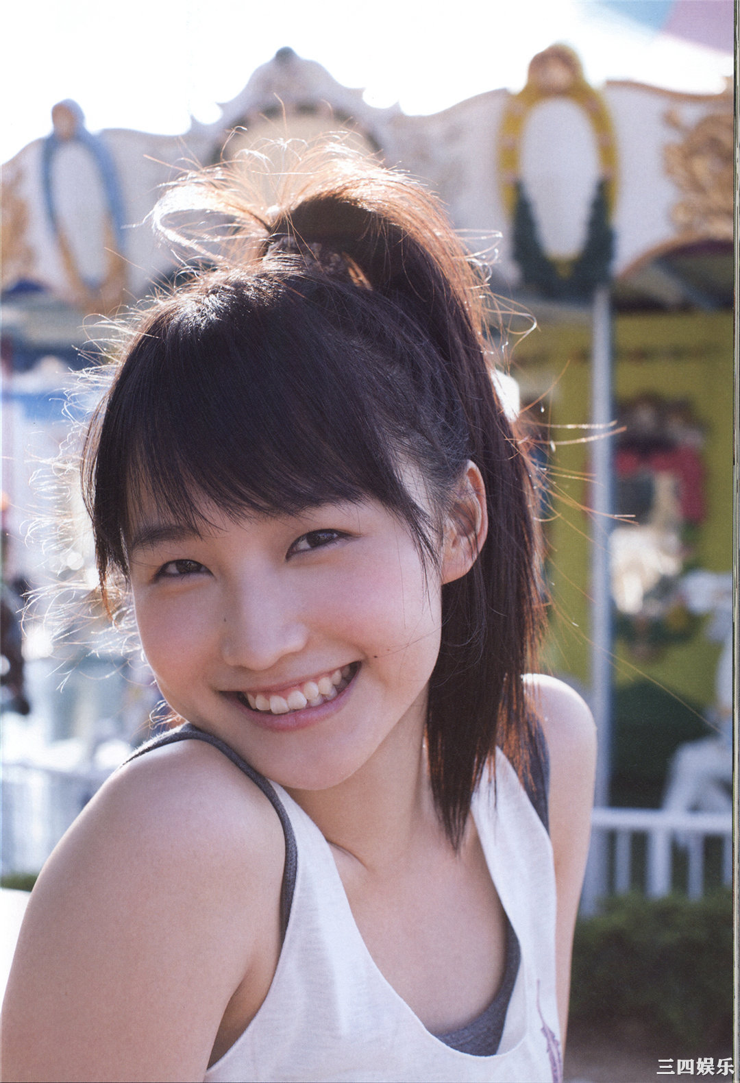 鞘师里保3rd写真集《太陽》高清全本