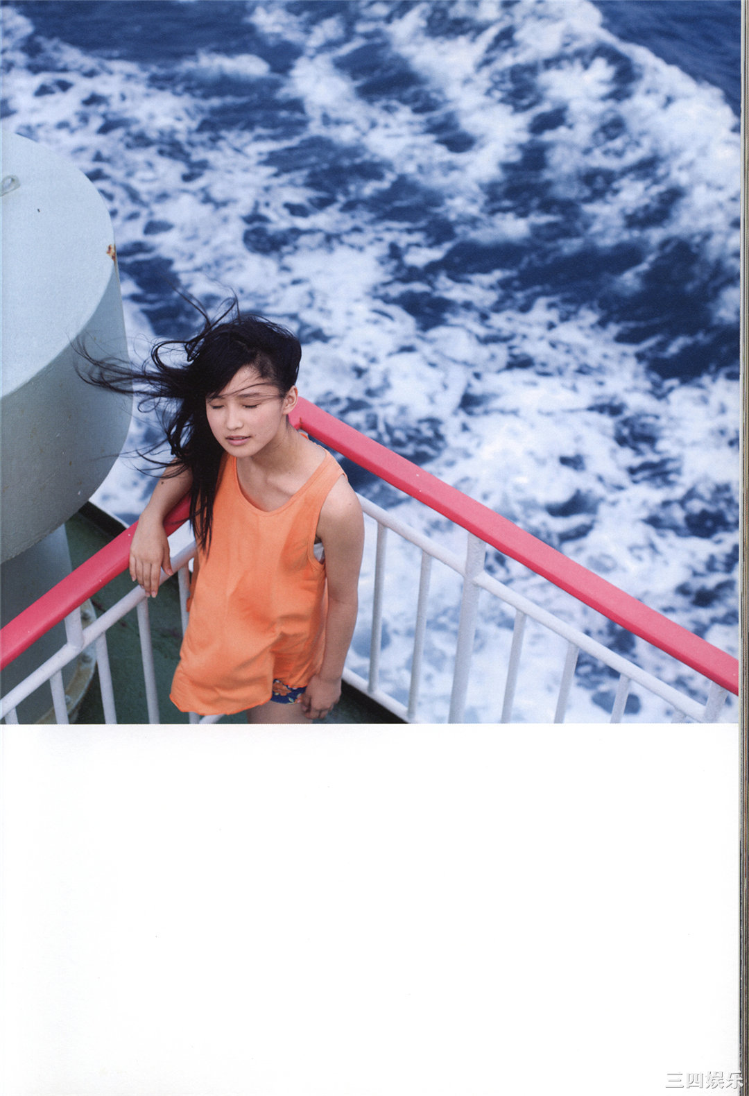 鞘师里保3rd写真集《太陽》高清全本